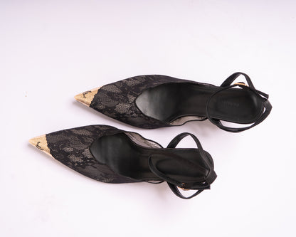 Olivia  Pump